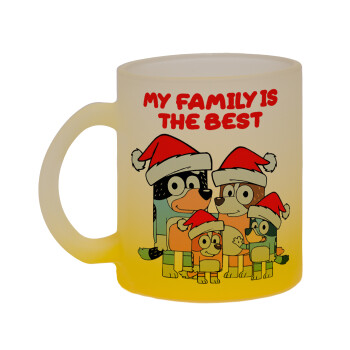 Bluey xmas family, Κούπα γυάλινη δίχρωμη με βάση το κίτρινο ματ, 330ml